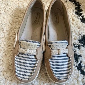 Sperry loafer shoes size 8
